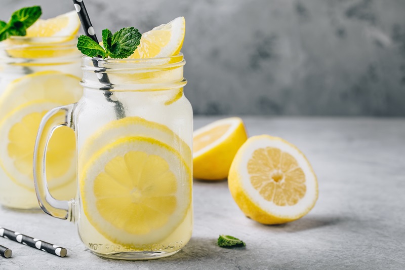 lemon infused water