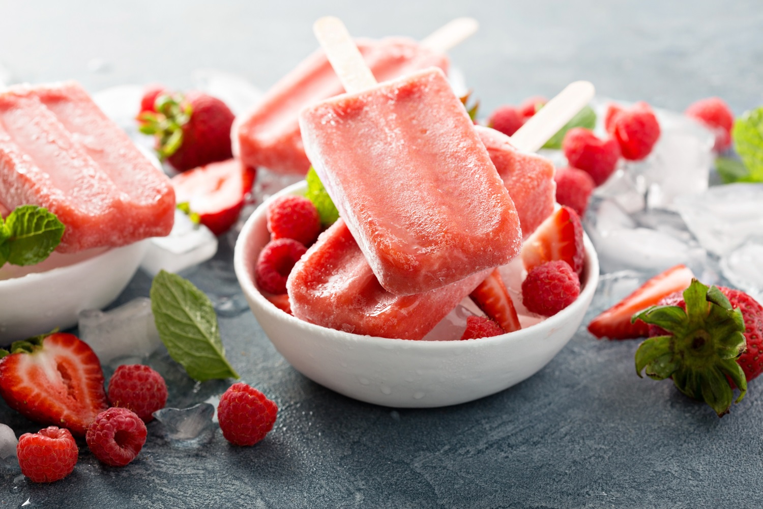 Homemade Frozen Fruit Pops for easy summer snack ideas